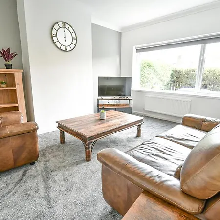 Сasa de vacaciones Keith House Workstays Uk 4 Bedrooms Middlesbrough
