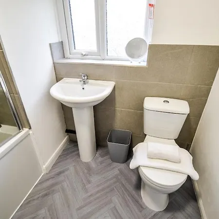 Keith House Workstays Uk 4 Bedrooms בית נופש מידלסבורו