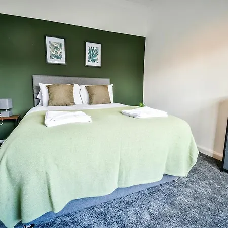 Hébergement de vacances Keith House Workstays Uk 4 Bedrooms Middlesbrough