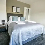 Keith House Workstays Uk 4 Bedrooms Middlesbrough